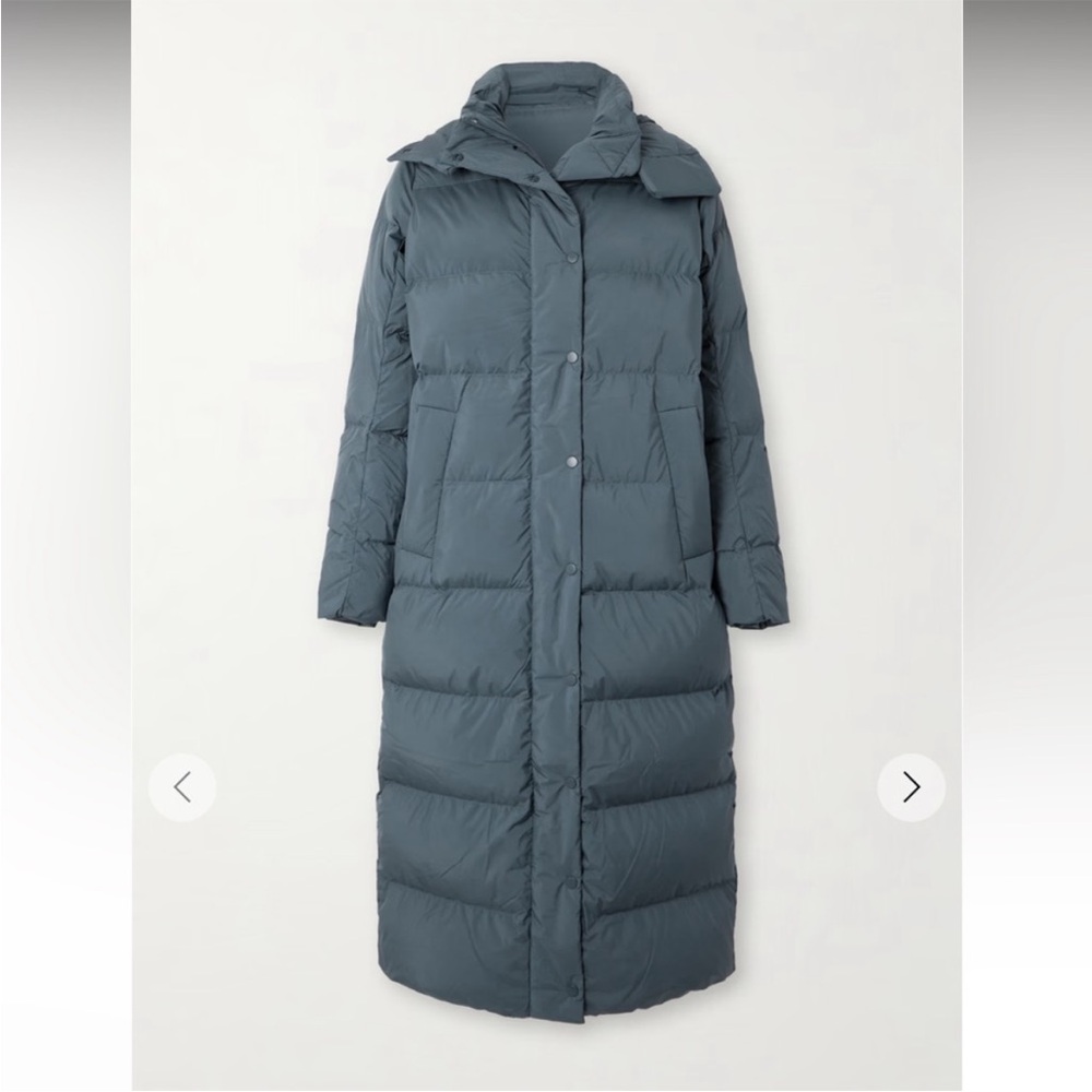 Lululemon Athletica Green Puffer Jacket Full-Length Design